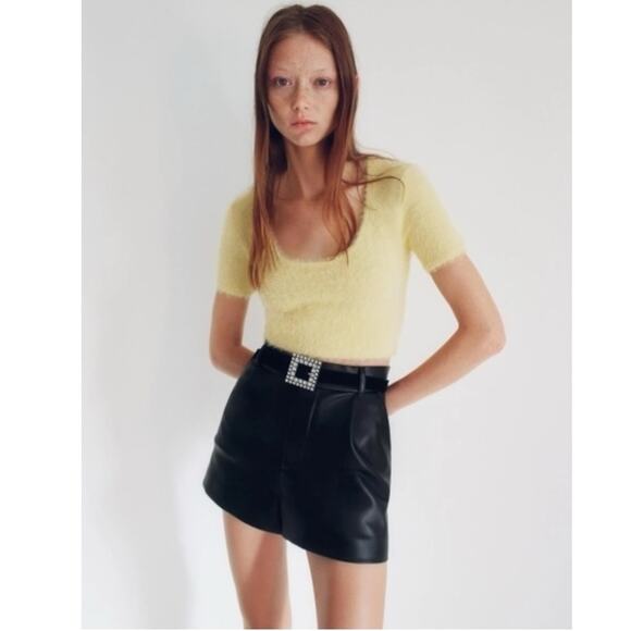 Zara Fuzzy Yellow Cropped Sweater Size Large NWT Scoop Neck Spring Faux Mohair - Picture 12 of 13